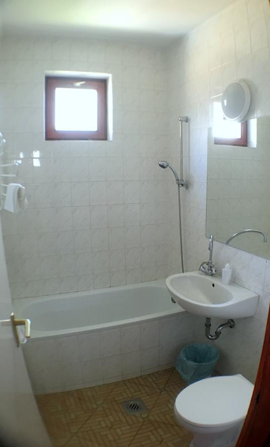 Palota Panzio Bed & Breakfast บูดาเปสต์ ภายนอก รูปภาพ