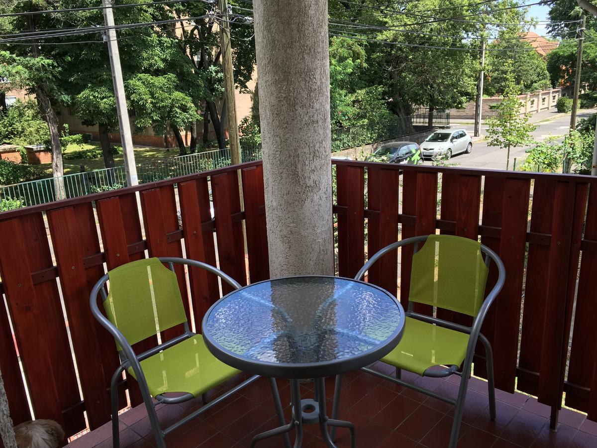 Palota Panzio Bed & Breakfast บูดาเปสต์ ภายนอก รูปภาพ