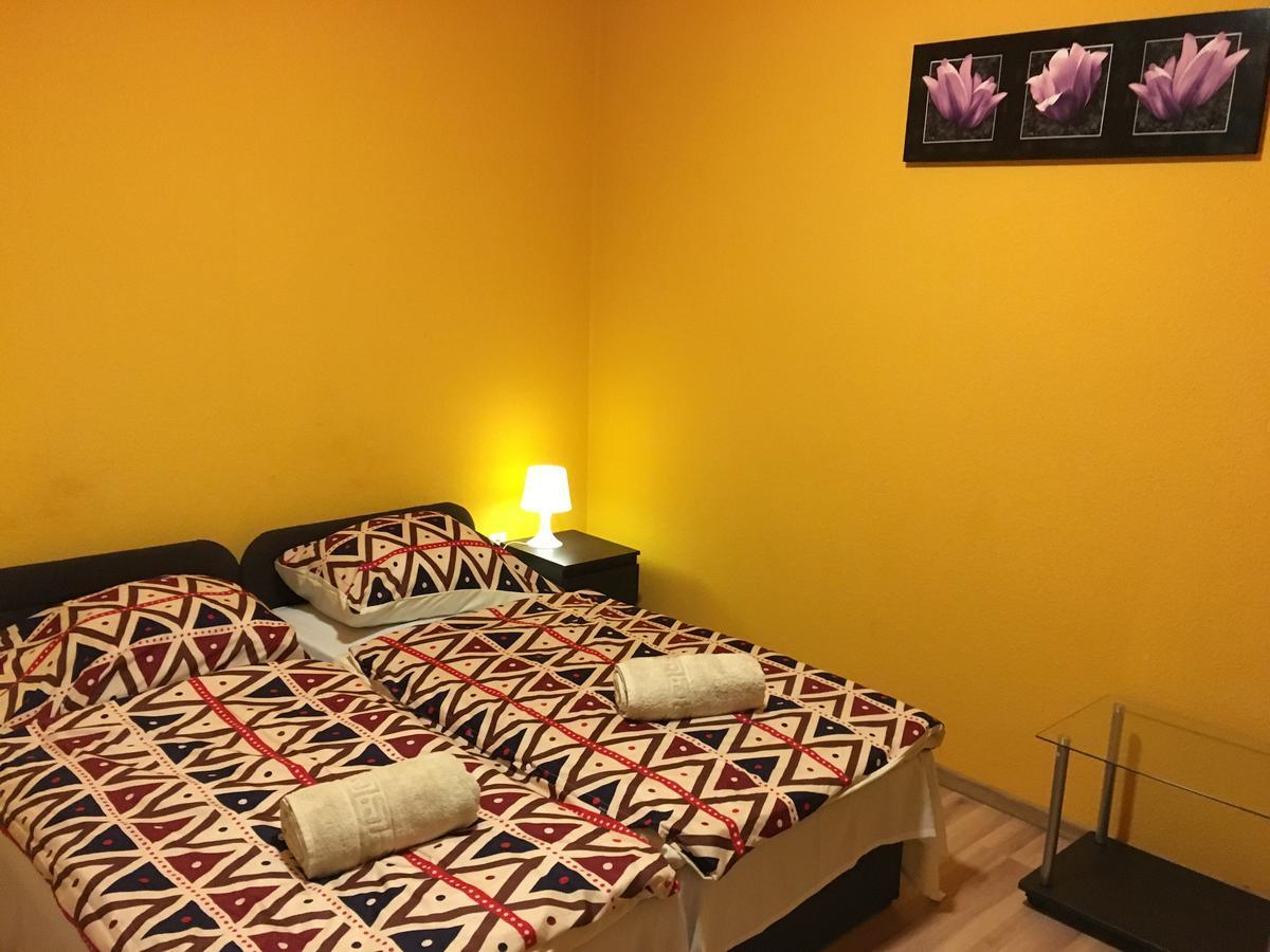 Palota Panzio Bed & Breakfast บูดาเปสต์ ภายนอก รูปภาพ